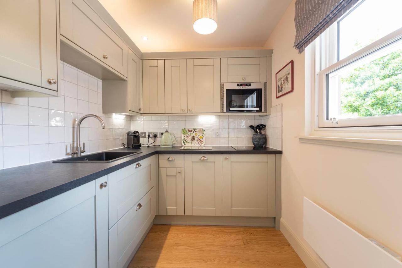 Art House Apartments Инвернесс Экстерьер фото